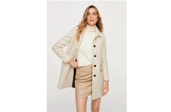 Pocketed wool coat